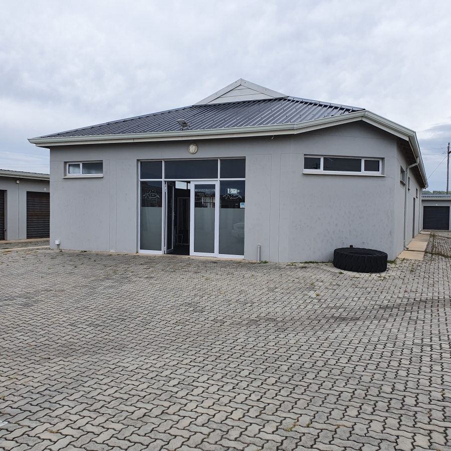 To Let commercial Property for Rent in Kidds Beach Eastern Cape